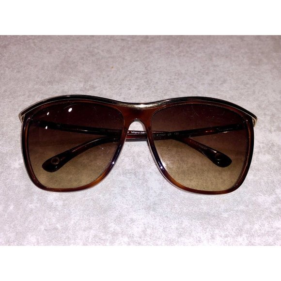 Michael Kors Women’s Milano sunglasses MKS207 Good Pre Owned Condition. main image 5